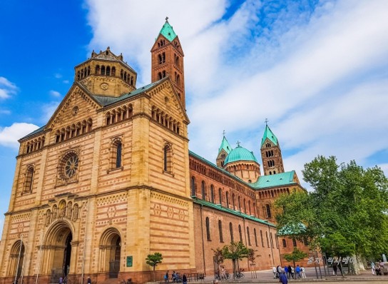 독일 라인란트팔츠주에 있는 슈파이어 대성당(Speyer Dom)