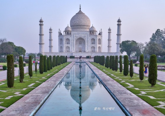 타지마할 전경